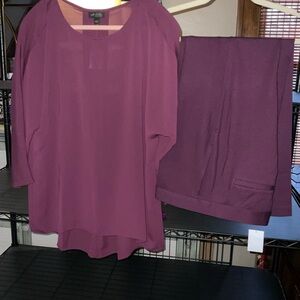 J. Jill Radiant Purple top with matching  pants. J.Jill Wearever design